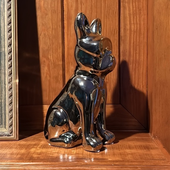 Après-ski French Bulldog Dog Chrome Statue Modern Rare Après Ski Patrol GOGGLES - Picture 11 of 14